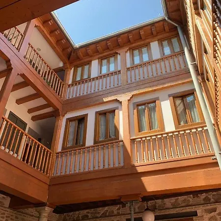 Tendillas, 4 Apartman