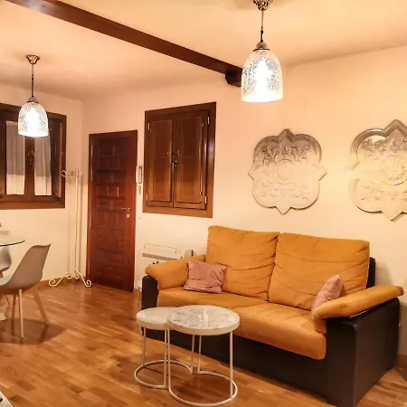 Tendillas, 4 Apartment *